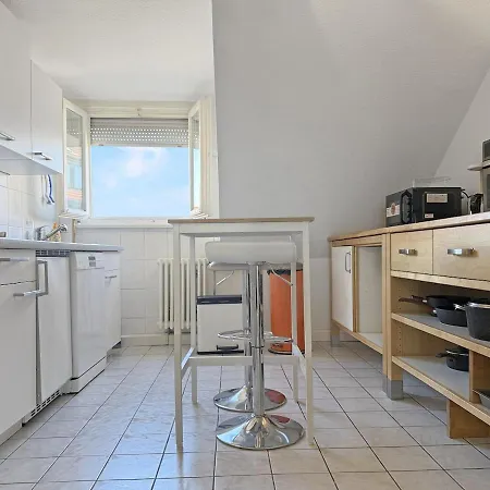 Penthouse In Platz Fuer 14 Gaeste Lägenhet *