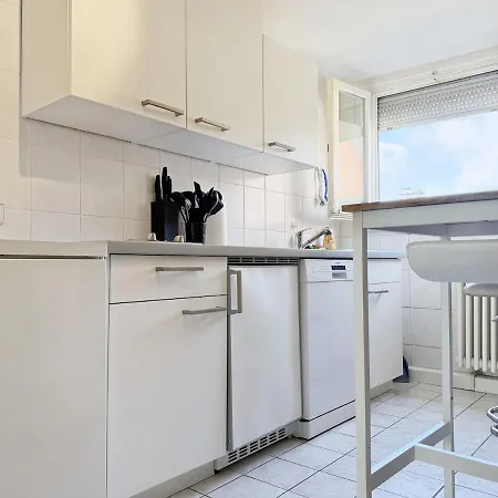 Penthouse In Platz Fuer 14 Gaeste * Nuertingen