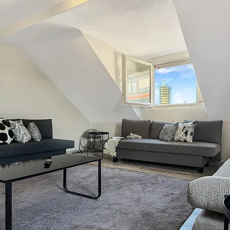 Penthouse In Platz Fuer 14 Gaeste