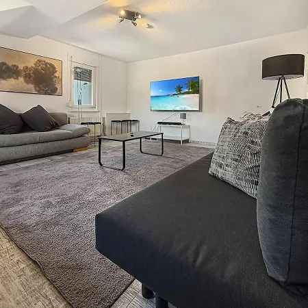 Penthouse In Platz Fuer 14 Gaeste Lägenhet *