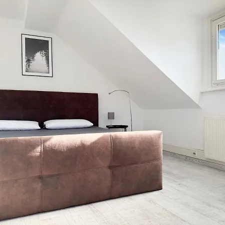 Penthouse In Platz Fuer 14 Gaeste Lägenhet *